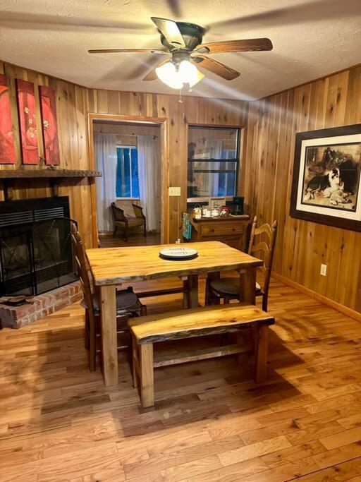 Beautiful & Peaceful Cabin W/ Deck Garden & Fire-Pit Murphy Exterior photo
